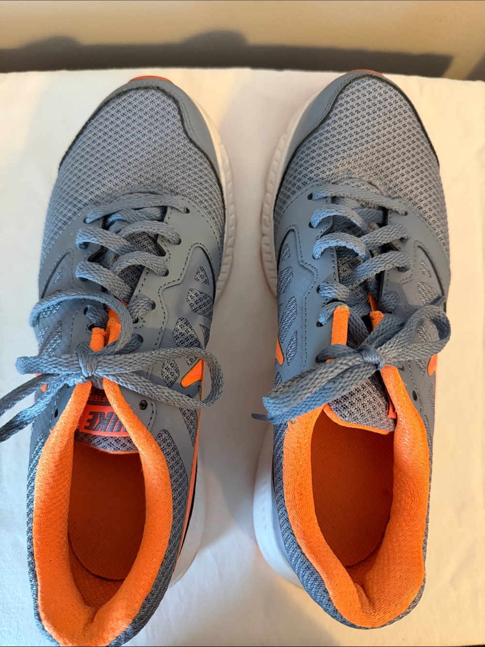 Nike Kids Grey and Orange Low-Top Sneakers